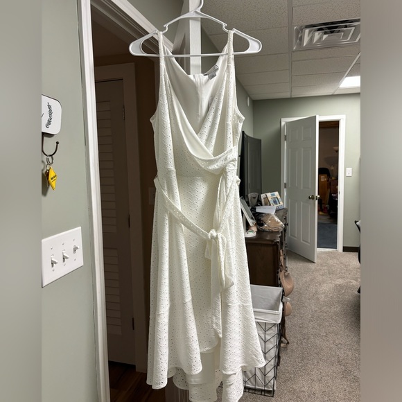 WHBM Eyelet Ruffle Wrap Dress - Picture 1 of 6